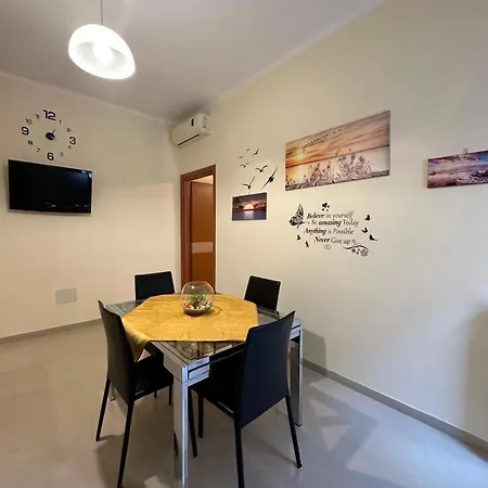 Scirocco Piano Terra Holiday home *